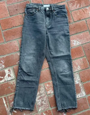 Like New TOPSHOP Straight Jeans Size 28 thumbnail 1