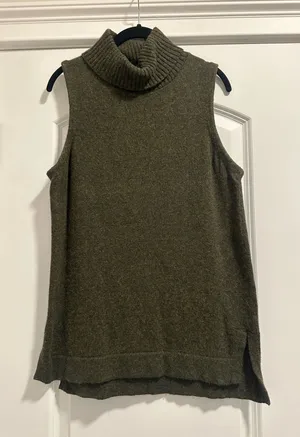 Jcrew Mercantile Sleevless Turtleneck Sweater thumbnail 1