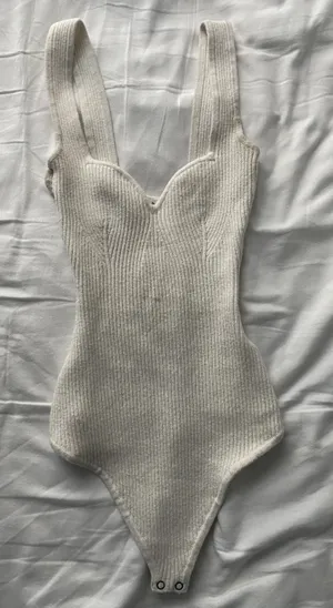 Abercrombie Cream Bodysuit thumbnail 1