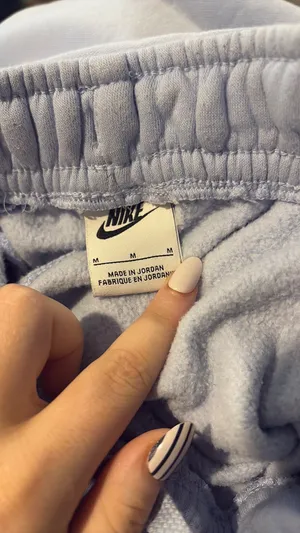 Nike Sweatpants thumbnail 3