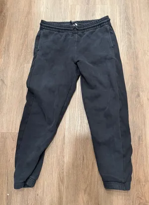 Tna Aritzia Womens Black Fleece Jogger Sweatpants Mid Rise Drawstring Size M thumbnail 1