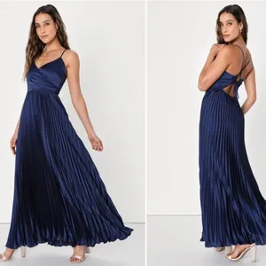 LULUS Prom Wedding Bridesmaid Sexy Elegant Navy Blue Pleated Maxi Dress thumbnail 2