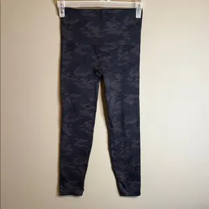 SPANX Look At Me Now Seamless Camo Leggings Black Gray Large‎ Streetwear thumbnail 3