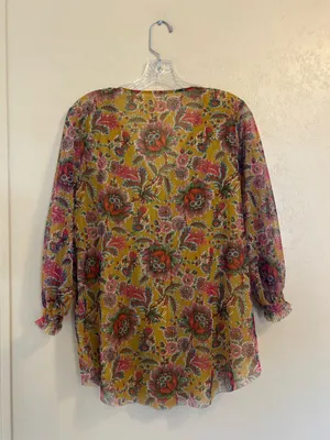 Anthropologie Gretchen Romantic Floral Smocked Blouse sz M thumbnail 2