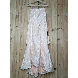 NWT Lulus Gwenth Blush Floral Jacquard High-Low Midi Dress Holiday Party Size L thumbnail 2