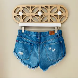 BDG by Urban Outfitters Boyfriend Low-Rise Denim Shorts Blue Sz 26 thumbnail 8