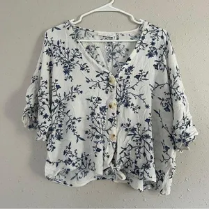 🦋 Luq White Blue Cropped Tie Blouse Casual Summer Floral XXL thumbnail 1