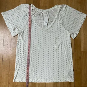 NWT - GAP white U neck blouse thumbnail 8