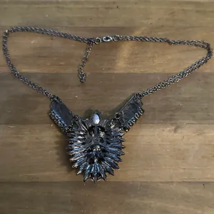 Gunmetal Silver Rhinestone Statement Necklace thumbnail 4