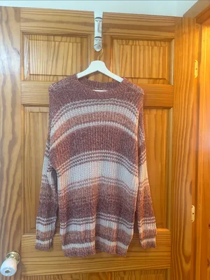 American Eagle Size Small Pink and Maroon Bohemian Style Sweater thumbnail 2