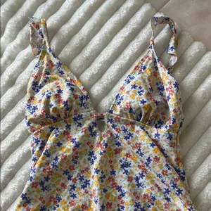 Shade and Shore Floral One-Piece Swimsuit thumbnail 2
