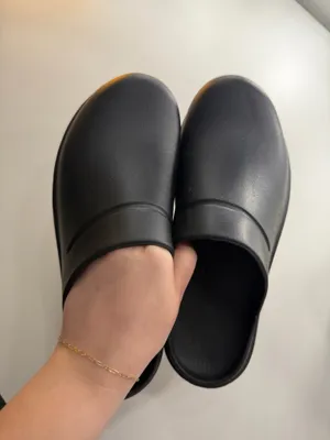 Oofos Clogs Black Size 8 thumbnail 3