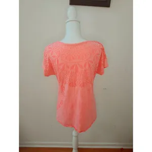 Maurices Womens Coral Graphic Short Sleeve Scoop Neck Top M thumbnail 3