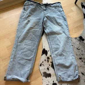 VERVET Reverence‎ Low Rise Crop Straight Jeans Light Wash Size 31 thumbnail 7