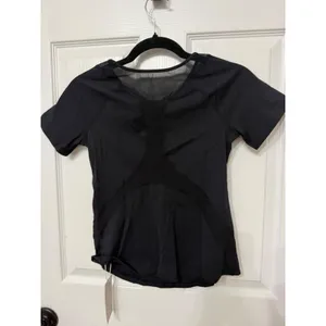 Halara Black Mesh Back Short Sleeve Activewear Workout Top Shirt XS NWT‎ thumbnail 5