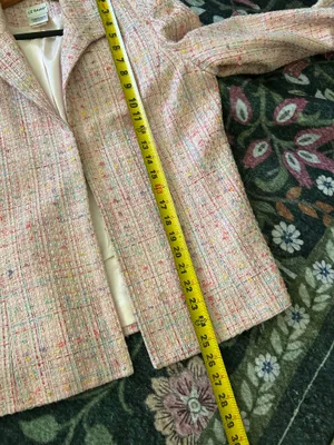 Vintage pink blazer thumbnail 5