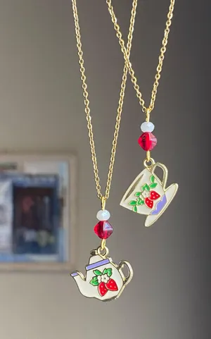 Handmade strawberry teacup cottage fairy cute necklace🍓🫖 thumbnail 7