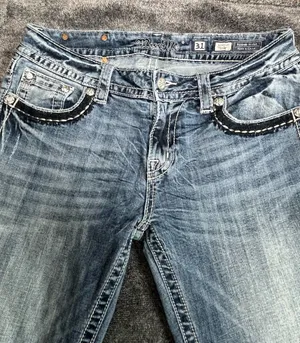 Miss Me Signature Bootcut Jeans Size 31 Embellished Pockets Distressed thumbnail 6