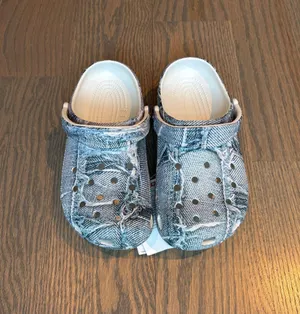 Crocs Women’s Sandals thumbnail 1