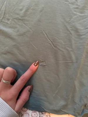 Lululemon T-Shirt thumbnail 3