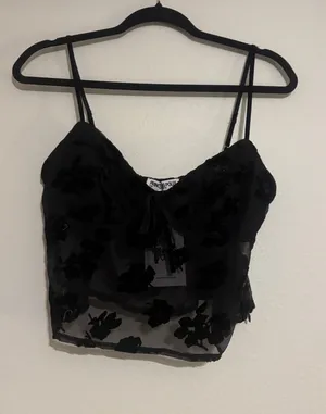 Princess Polly Top Black thumbnail 1