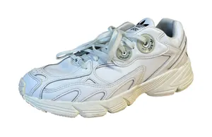 Adidas Originals Astir Women's All White Lace Up Athletic Running Shoes Size 9 thumbnail 1