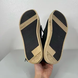 Toms Black‎ Lace Up Winter Shoes Size 9.5 thumbnail 6