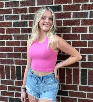 Aritzia Crop Tank thumbnail 2