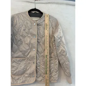 Abercrombie & Fitch Quilted Liner Jacket Womens Small Tan Beige Fleece Snap thumbnail 2