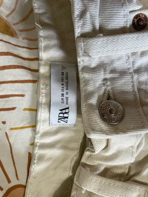 ZARA Khaki/Tan Shorts High waisted thumbnail 4