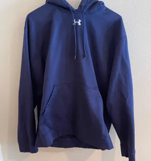 Under Armour Hoodie thumbnail 2