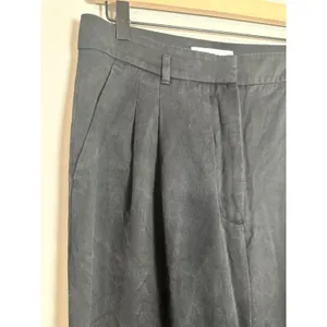 Oak + Fort Black Pleated Wide Leg Tencel Trousers Pants PT-13603-W‎ Mens 10 thumbnail 2