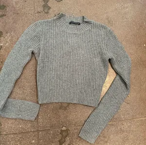 Brandy Melville Gray Cropped Sweater thumbnail 1