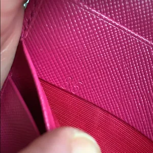 NICE PRADA SAFIANO LEATHER WALLET 🌷🌷🌷 thumbnail 6