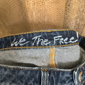 We The Free People Bailey Raw Hem Dark Blue Denim Mini Skirt Size 28 thumbnail 4