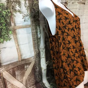 MOSSIMO overlap front V-neck crisscrossed back straps Palm Tree tank size M top thumbnail 3