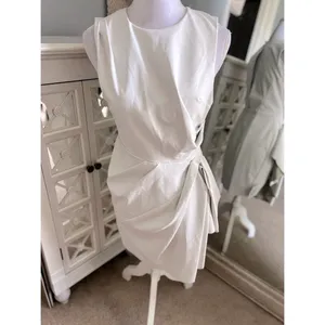 ASOS DESIGN NWT faux leather mini dress in white size 4 thumbnail 4