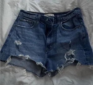 Abercrombie and Fitch Jean Shorts thumbnail 1