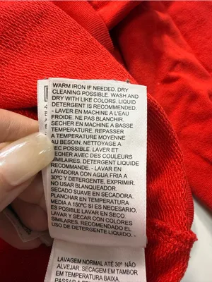 Levi's Red Crewneck Sweatshirt thumbnail 10