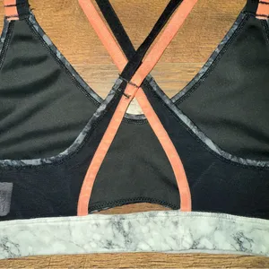 Brooks Black and Gray Marble Print Women's Sports Bra thumbnail 12