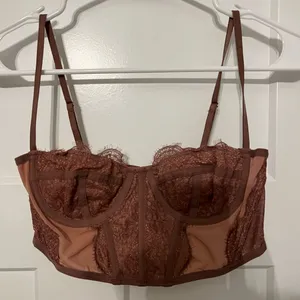 urban outfitters corset thumbnail 1