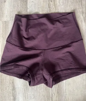 Lululemon High-Rise Shorts  thumbnail 3