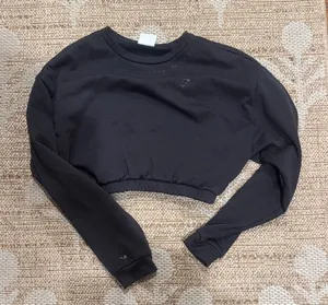 Gymshark Black Crop Top thumbnail 1