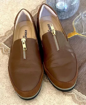 Vaneli Tan Leather Slip-On Loafers 7.5 wide thumbnail 1