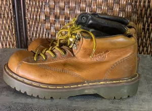 Vintage Dr. Martens Brown Boots Size 7 mens/9 Women’s thumbnail 1
