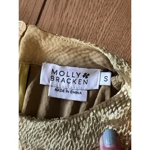 Molly Bracken‎ Shiny Gold Dress Long Sleeve Round Neck Zip Back Size Small Sexy thumbnail 3
