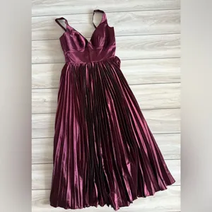 Wear Your Love Sleeveless Pleated Dress Burgundy Size 8 NWT thumbnail 5
