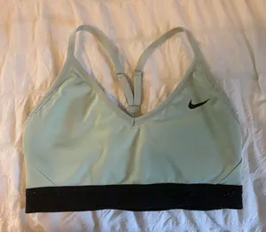 Nike Sports Bra Women’s thumbnail 1