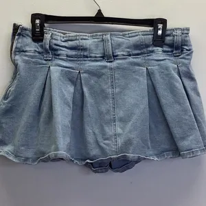 Refuge Size Medium Light Blue Denim Skirt, Preloved thumbnail 5