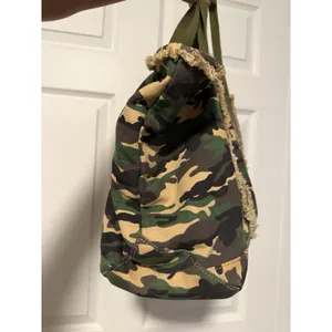 Steve Madden‎ Camo Green Tote Bag Camouflage Gold Studs Gorpcore Urban Punk thumbnail 3